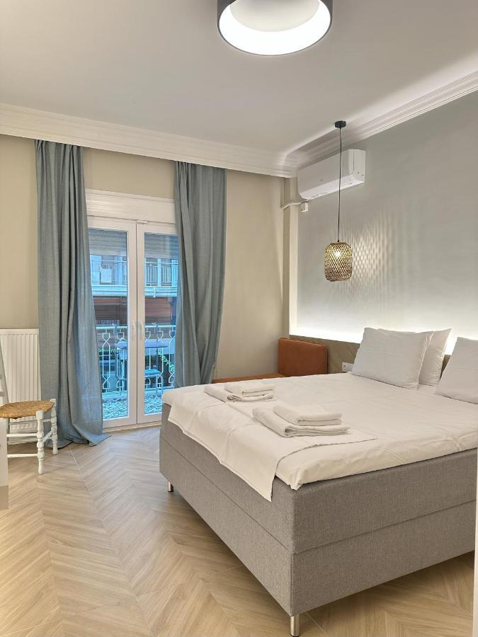 Apartment In The Center Of Agia Sophia 塞萨洛尼基 外观 照片