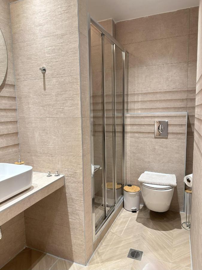 Apartment In The Center Of Agia Sophia 塞萨洛尼基 外观 照片